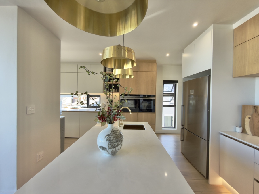 4 Bedroom Property for Sale in Hartenbos Central Western Cape